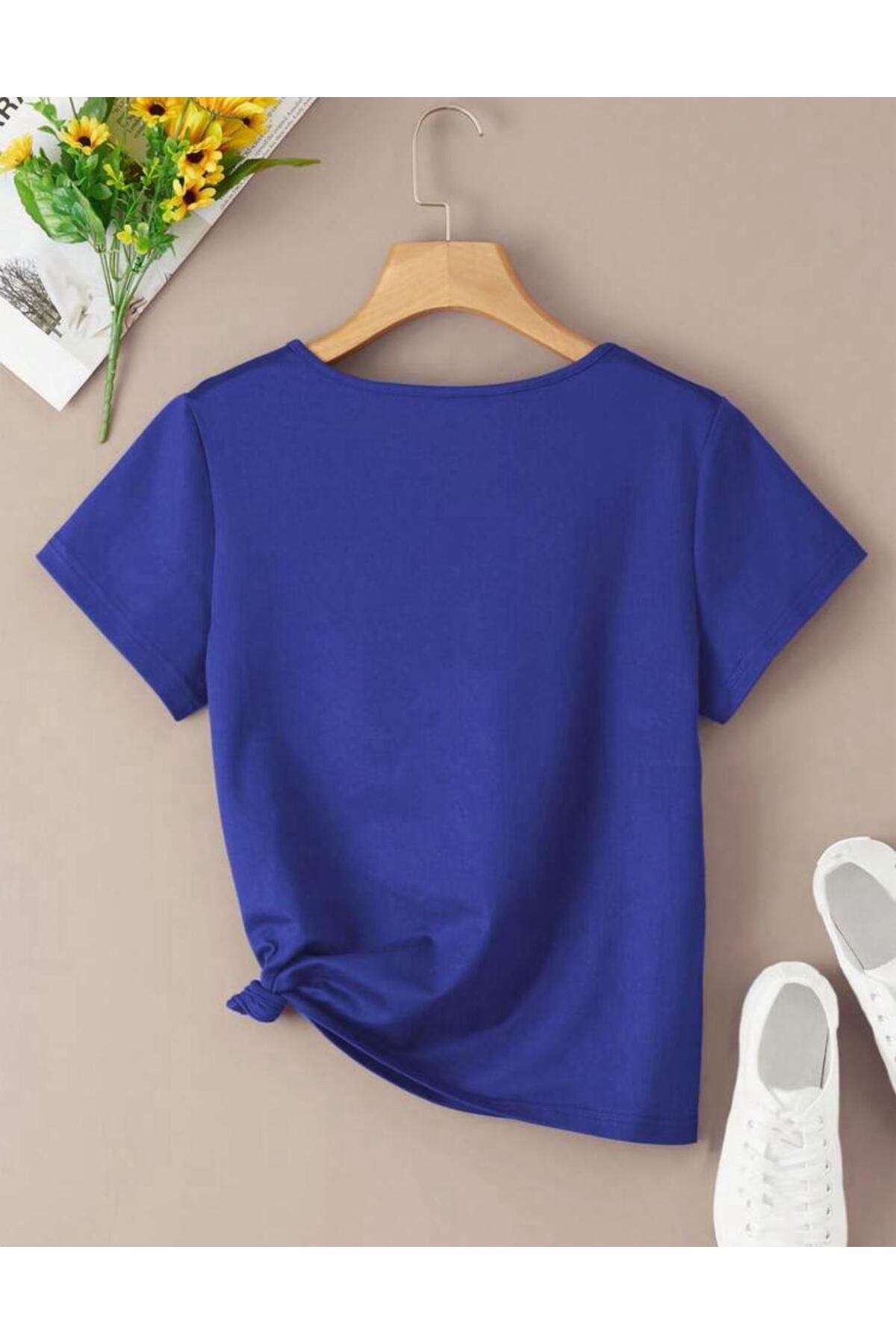 V Yaka Basic Çiçek Baskılı Pamuklu Tshirt (normal Kalıp)
