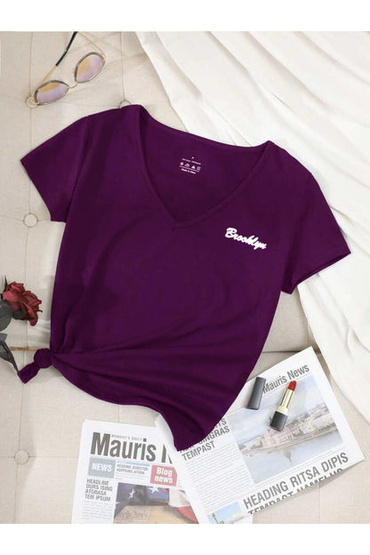 BROOKLYN Baskılı Yazlık V Yaka Tshirt Regular Kalıp