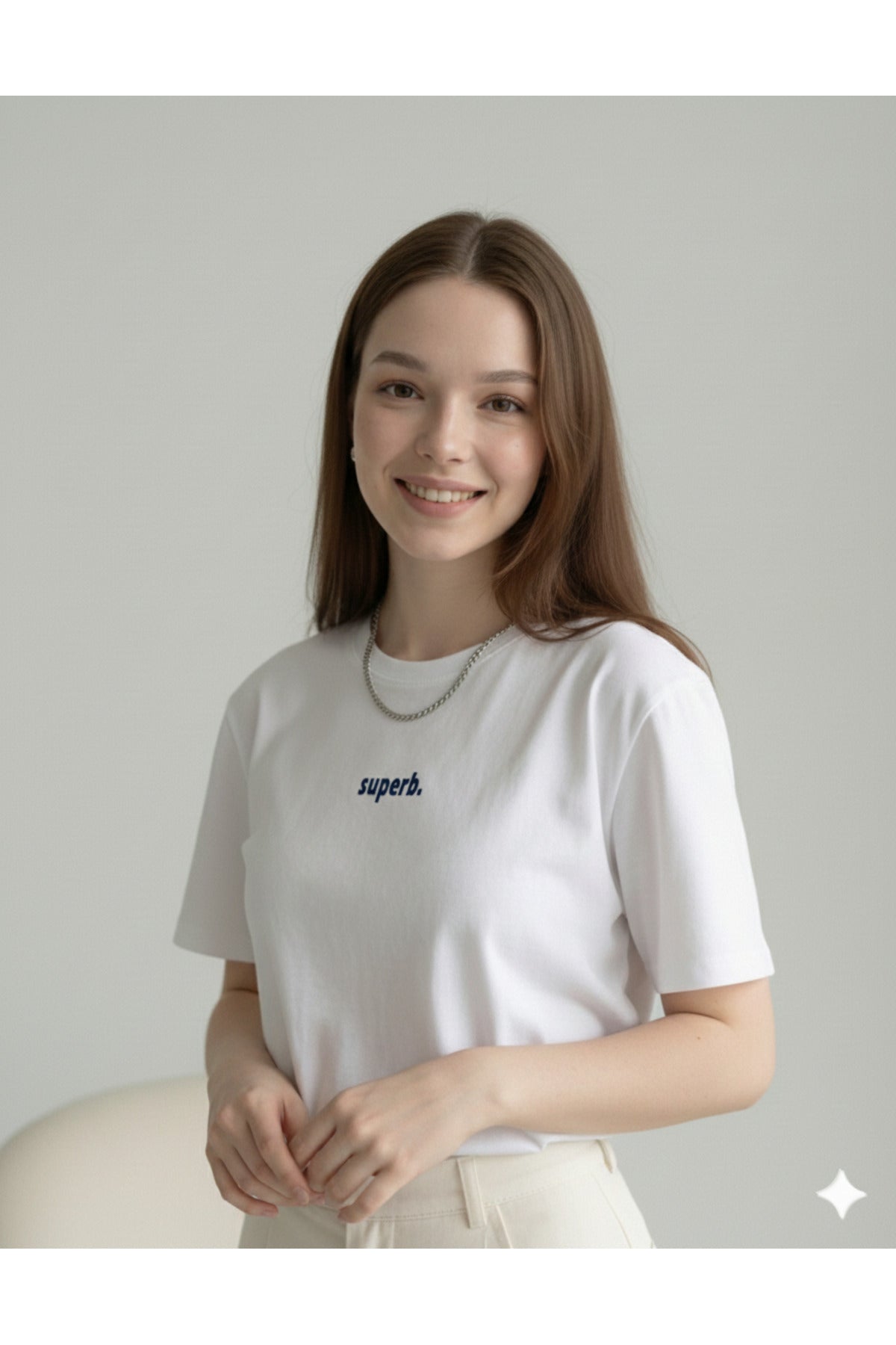 Superb. Baskılı Beyaz Bisiklet Yaka Pamuklu Kadın Regular Kalıp Tshirt