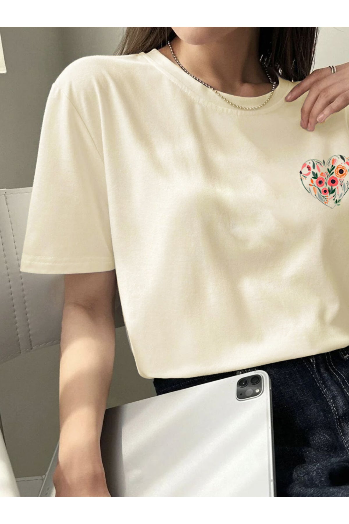 KALP ve Lale Baskılı Oversize Geniş Kalıp Pamuklu T-shirt Unisex