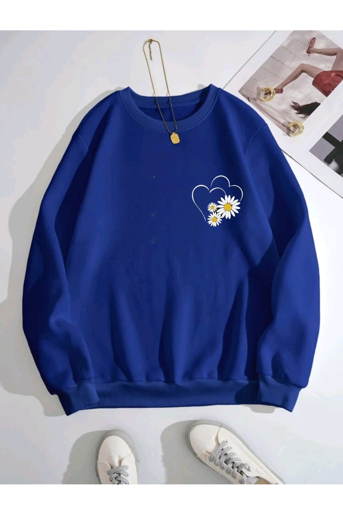 Çizgi Kalp ve Papatya Baskılı Oversize Kalıp Bisiklet Yaka Sweatshirt