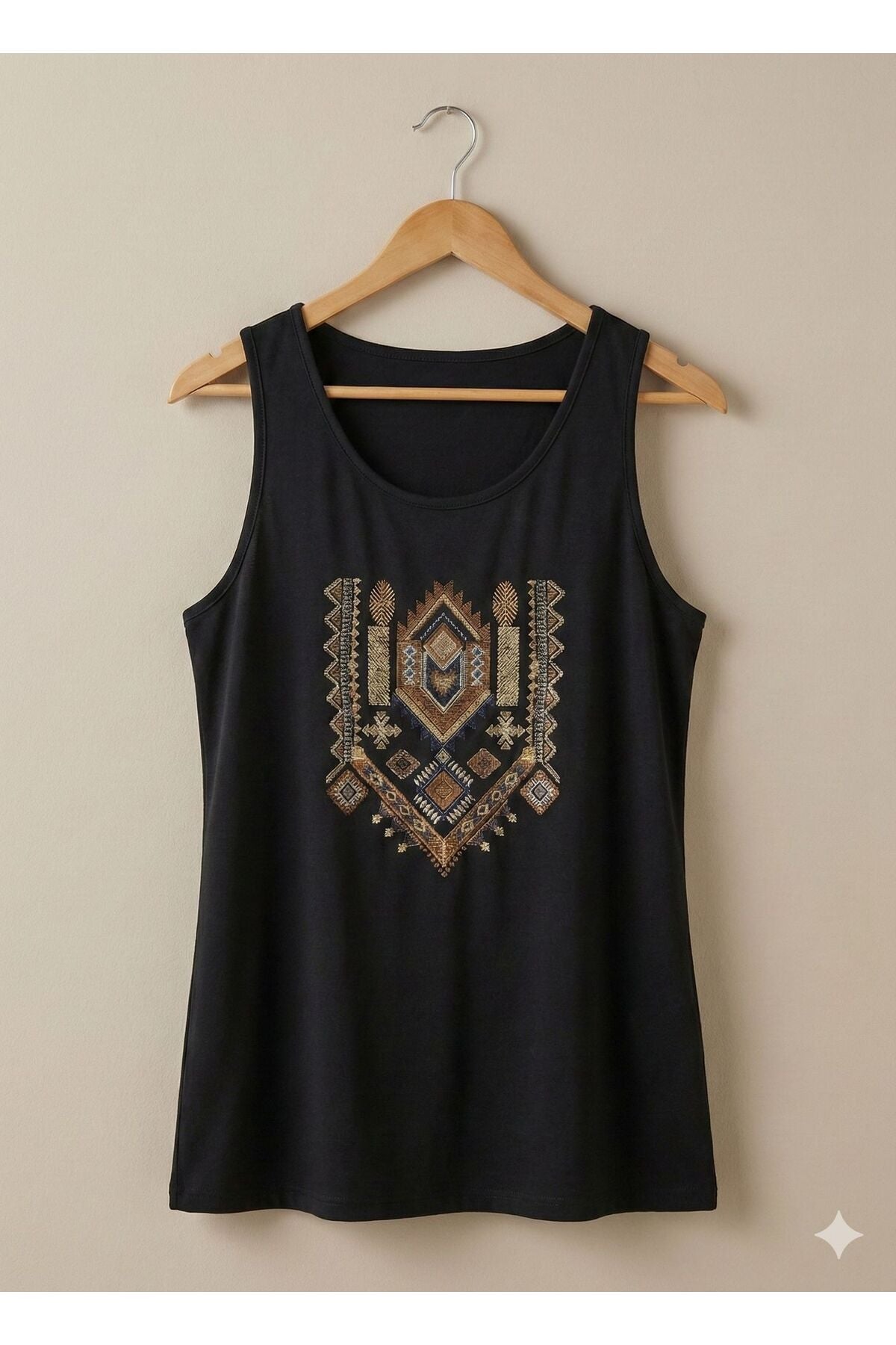 Etnik Desen Baskılı Kadın Siyah Omuzu Açık Askılı Yazlık Pamuklu T-shirt