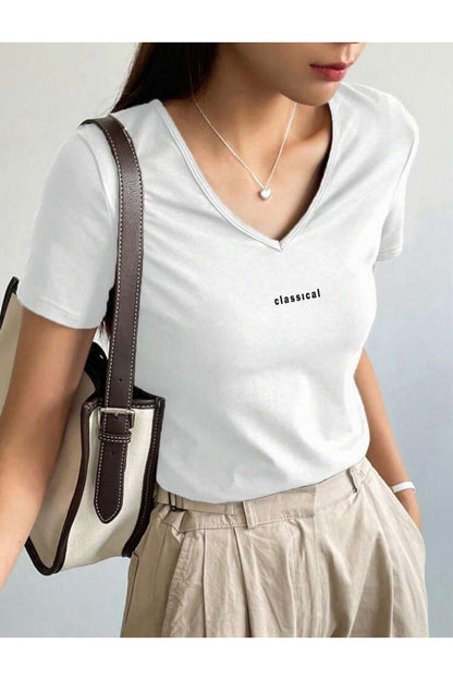 V Yaka Basic Pamuklu CLASSİCAL Baskılı Tshirt