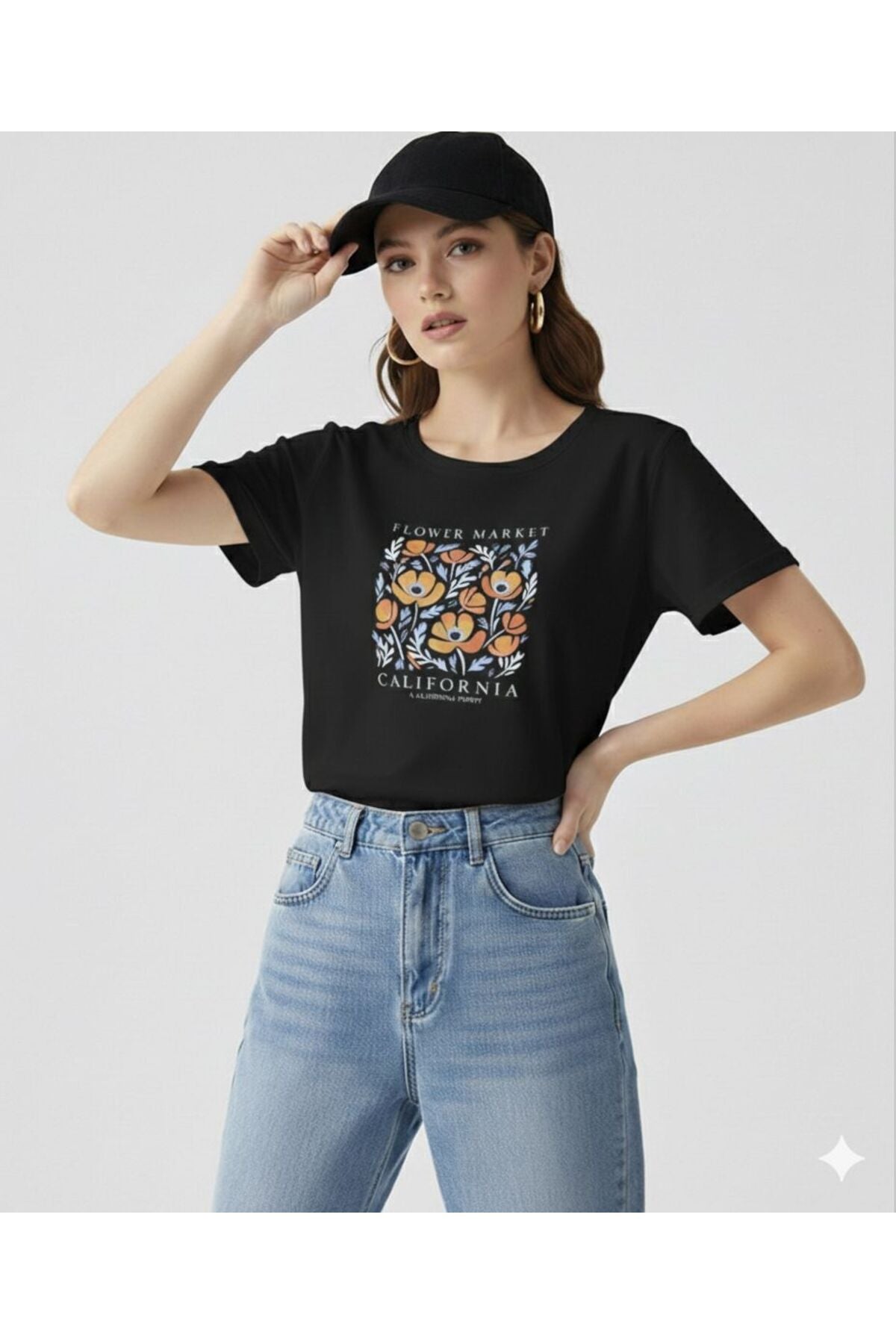 FLOWER MARKET California Baskılı Kadın Bisiklet Yaka Tshirt