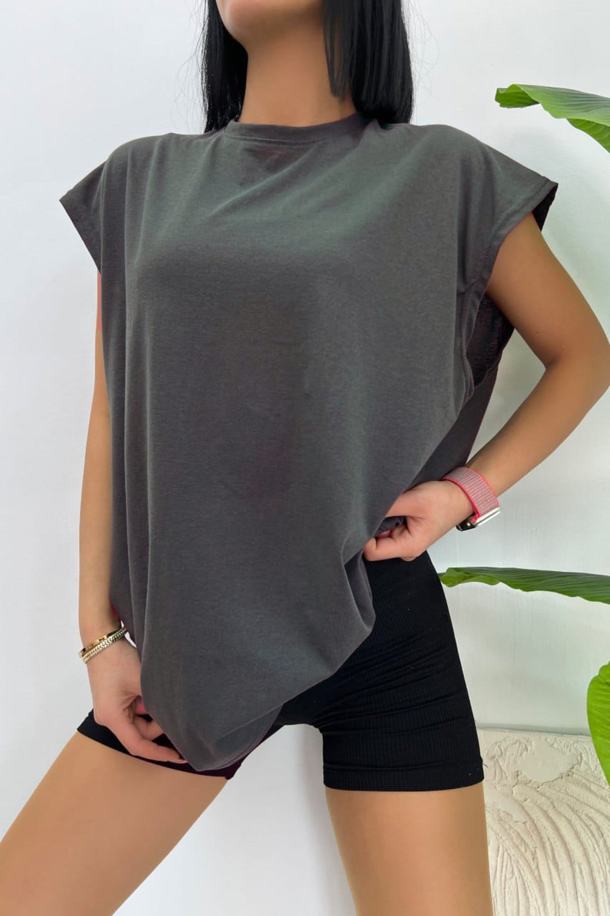 Düz Giy Çık Kadın Kolsuz Sıfır Kol Trend T-Shirt