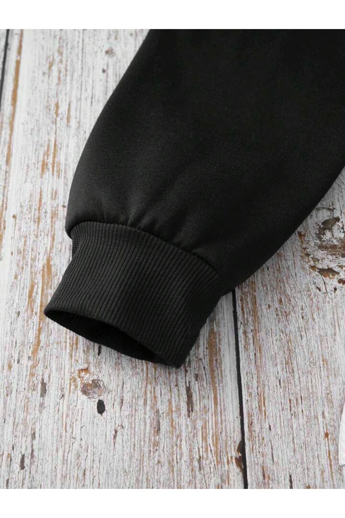 Siyah Karışık Bisiklet Yaka Sweatshirt Koleksiyonu