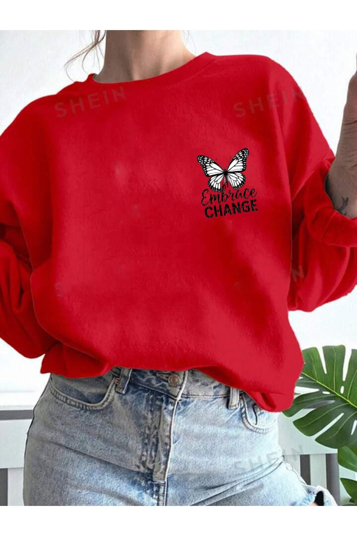 Embrace Kelebek Baskılı Bisiklet Yaka Sweatshirt