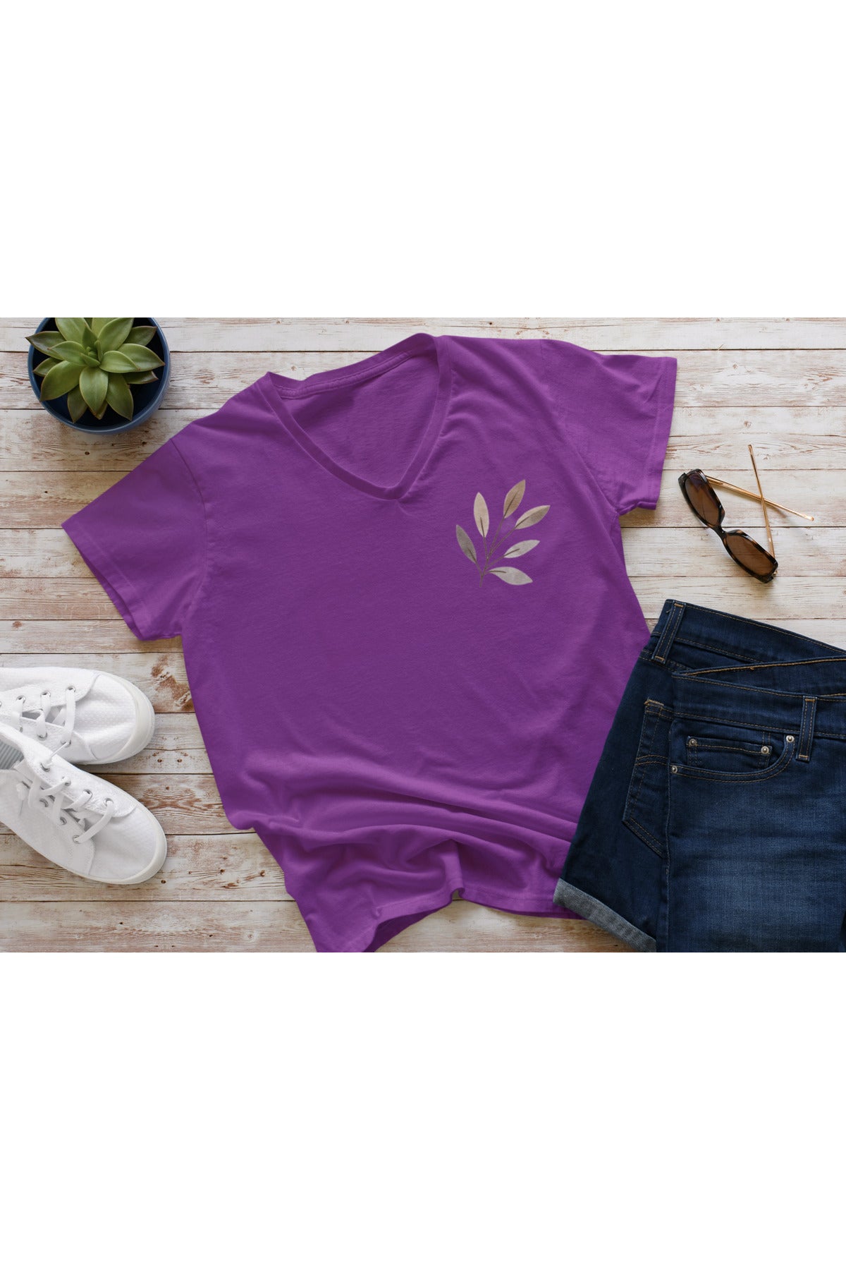 V Yaka Basic Pamuklu  Baskılı Tshirt ZEYTİN DALI