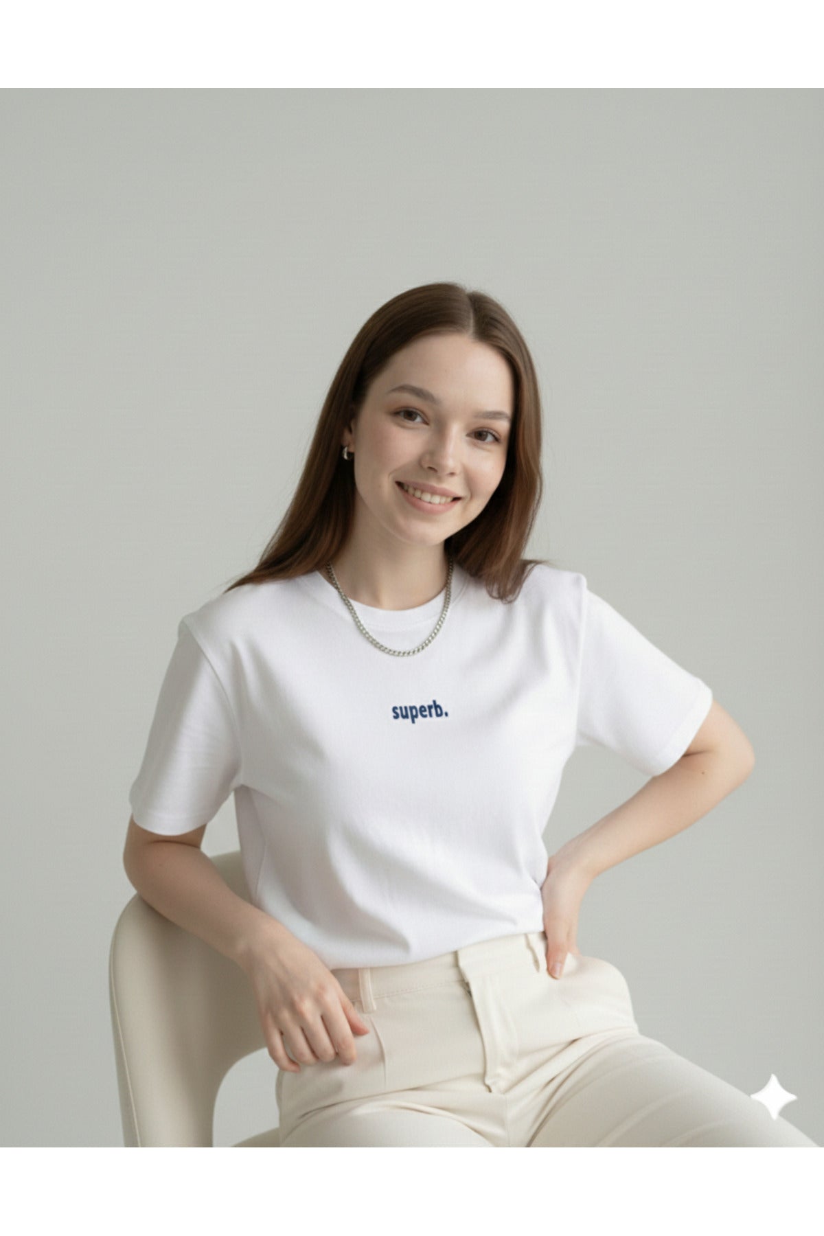 Superb. Baskılı Beyaz Bisiklet Yaka Pamuklu Kadın Regular Kalıp Tshirt