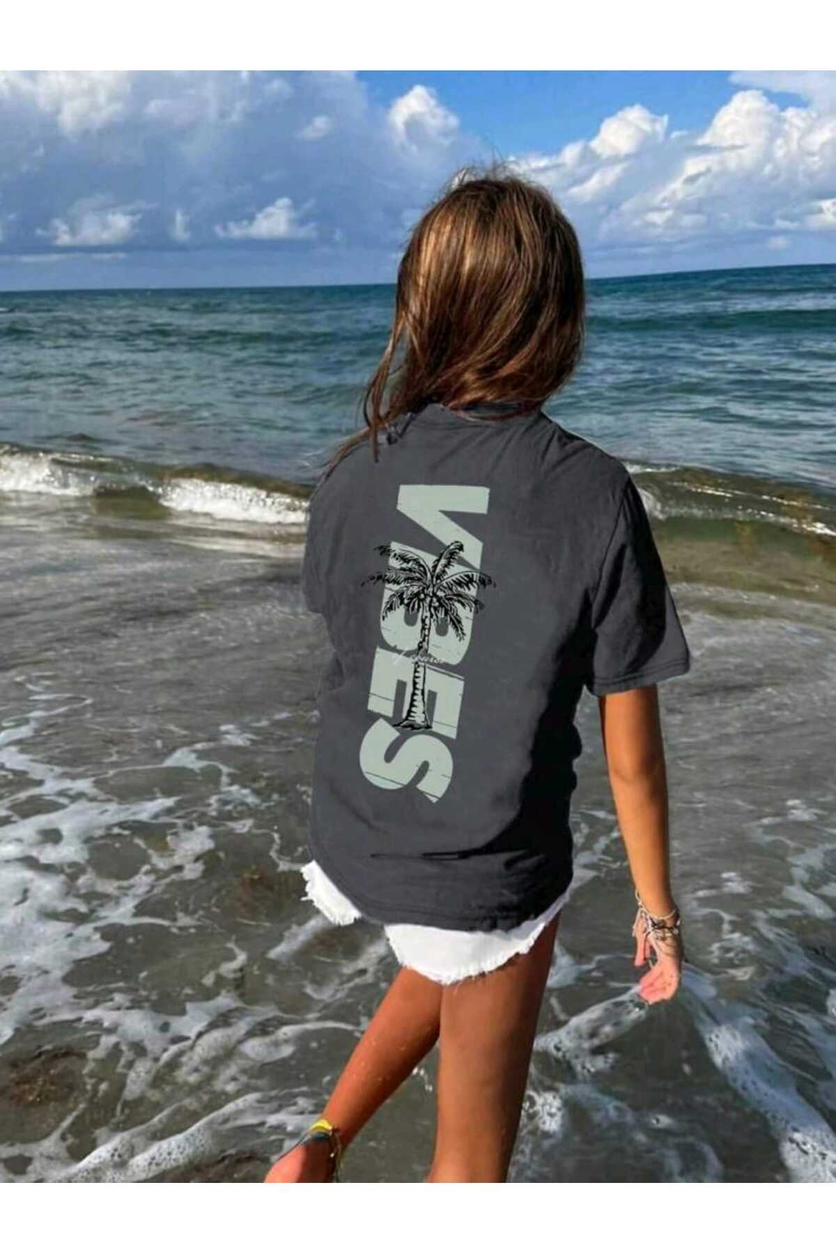 YAZ Koleksiyonu SIRT BASKILI Kadın Tshirt