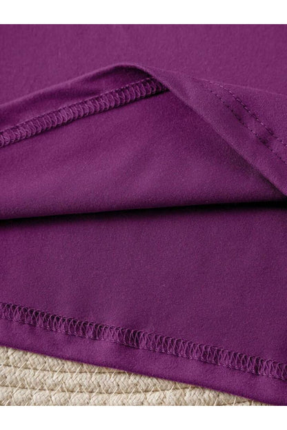 Kadın V Yaka Papatya Baskılı Regular Fit Kalıp Tshirt