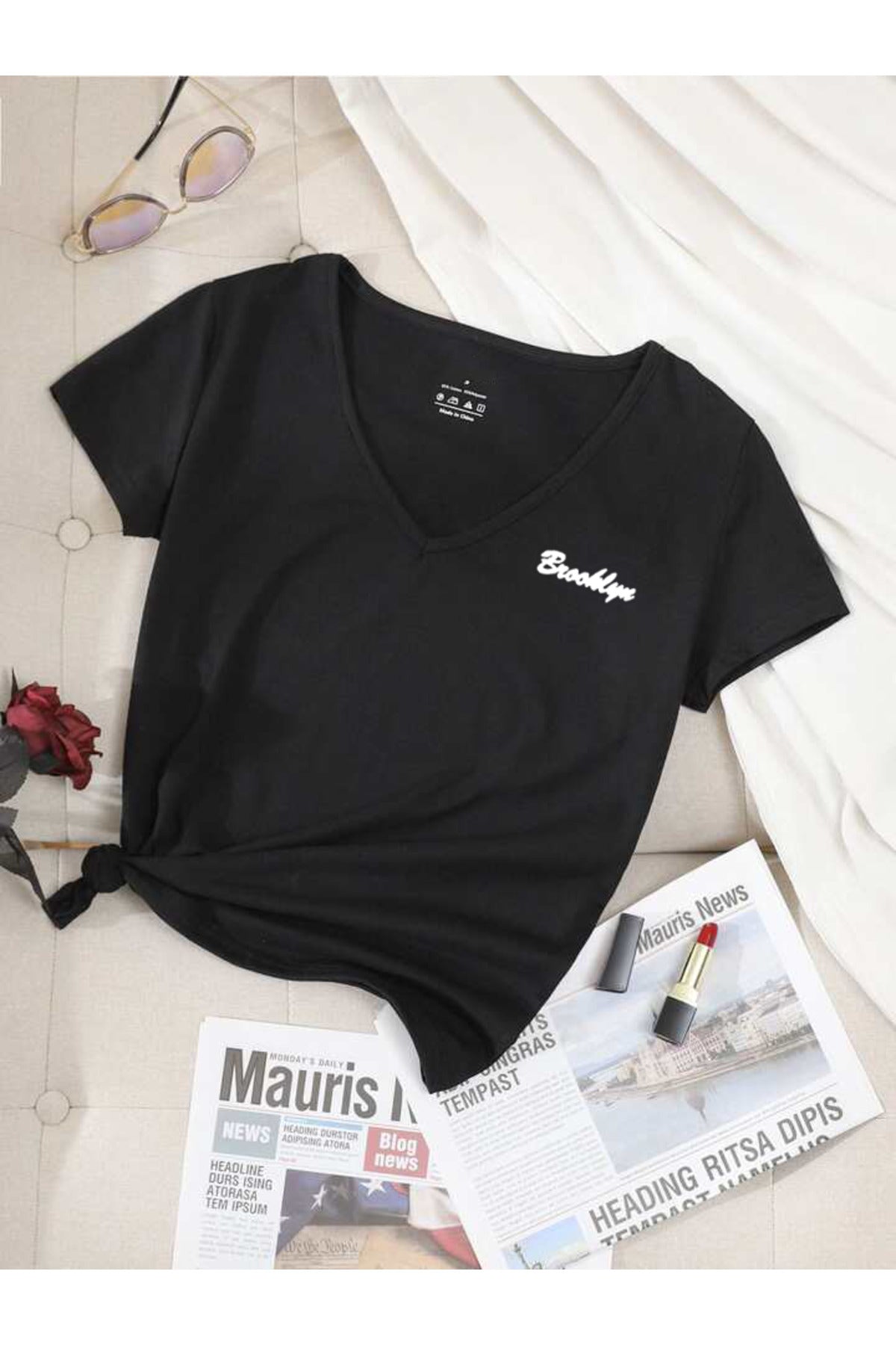 BROOKLYN Baskılı Yazlık V Yaka Tshirt Regular Kalıp