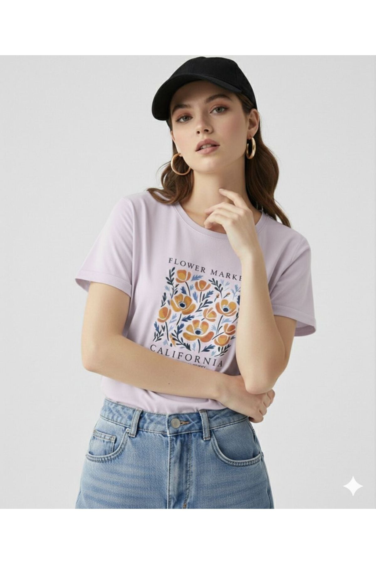 FLOWER MARKET California Baskılı Kadın Bisiklet Yaka Tshirt