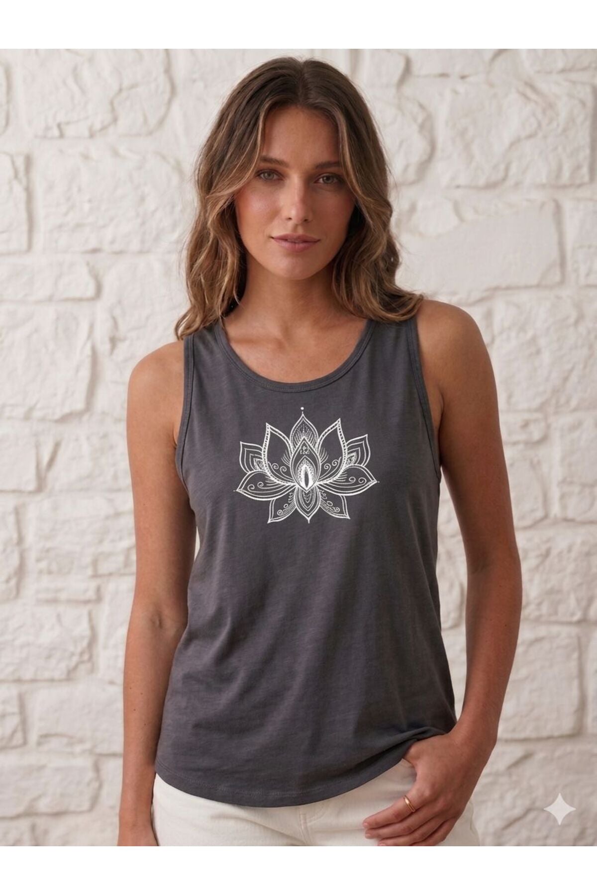 LOTUS Çiçeği Baskılı Kadın (Omuzu Açık) Slim Fit Askılı T-shirt