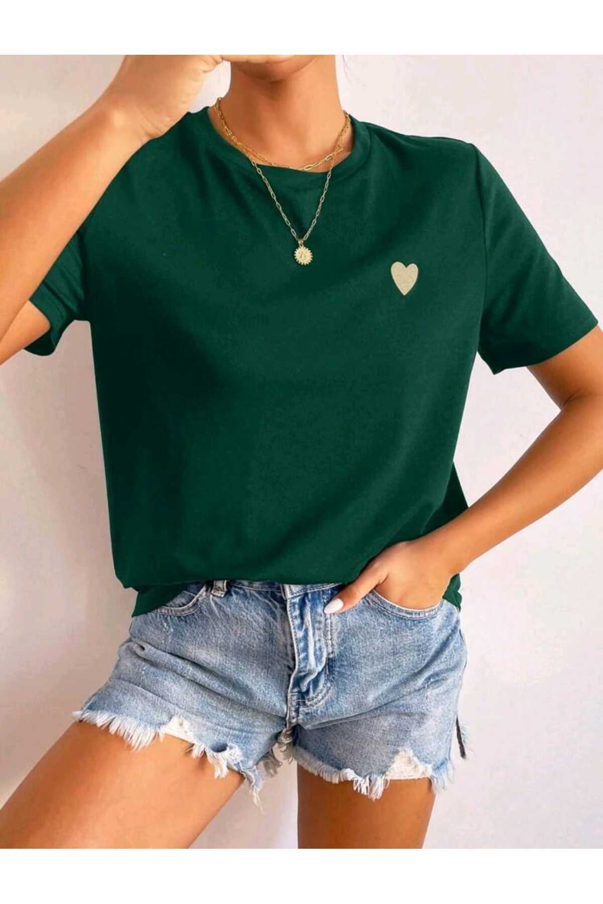 Kalp Baskılı Kadın Tshirt