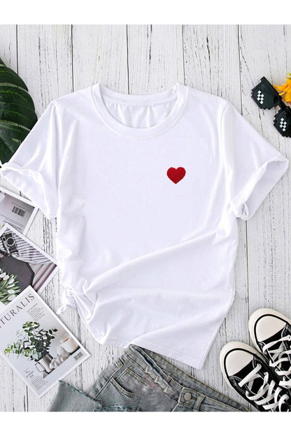 Kalp Baskılı Beyaz Tshirt