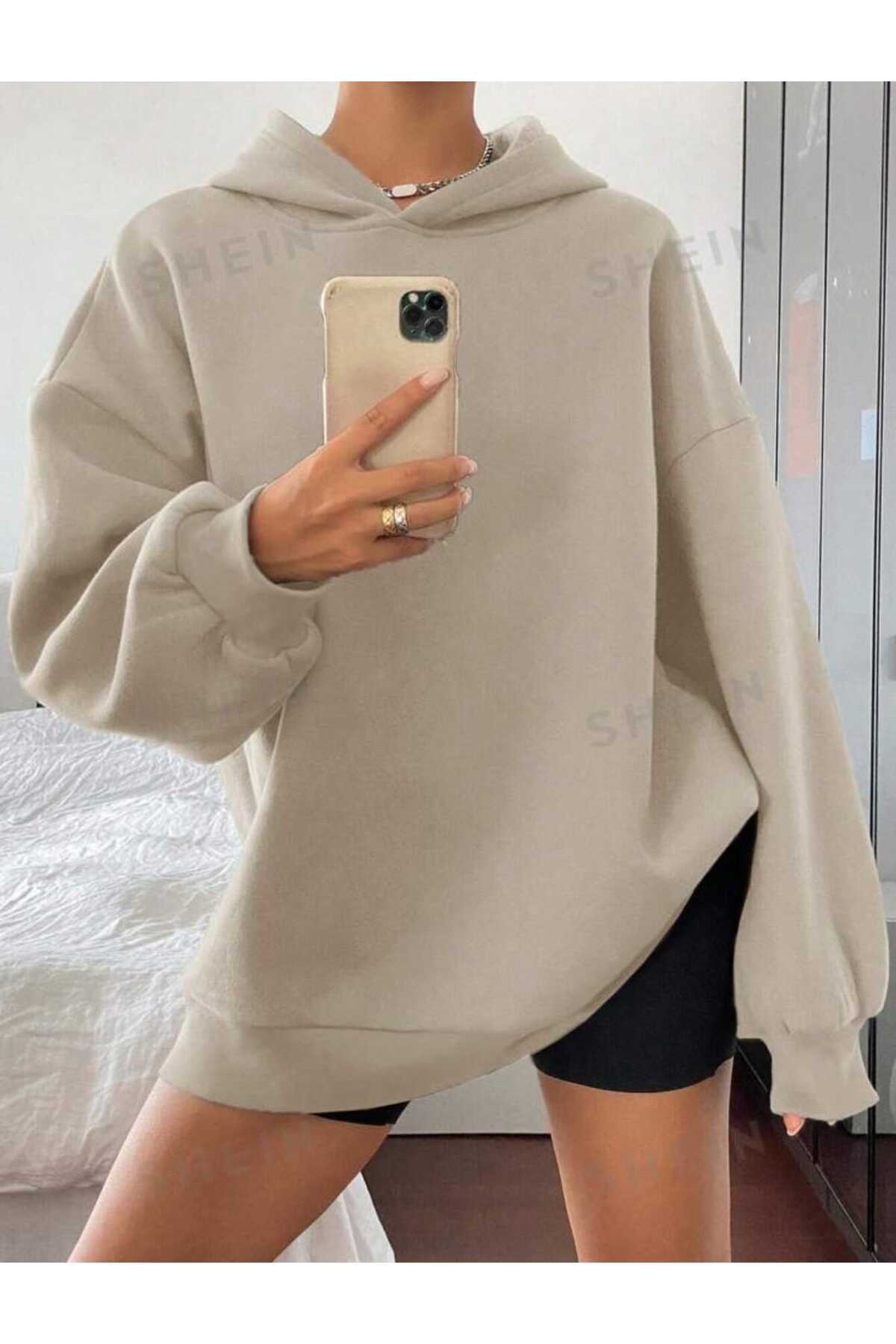 Kapüşonlu Düz Baskısız Giy Çık Oversize Kalıp Sweatshirt