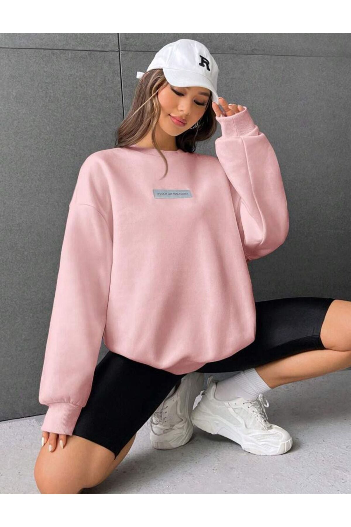 IT'S OKEY NOT TO BE PERFECT Baskılı Bisiklet Yaka Oversize Sweatshirt