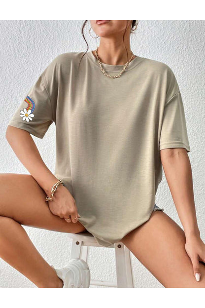 Gökkuşağı ve Papatya Baskılı Pamuklu Oversize Tshirt