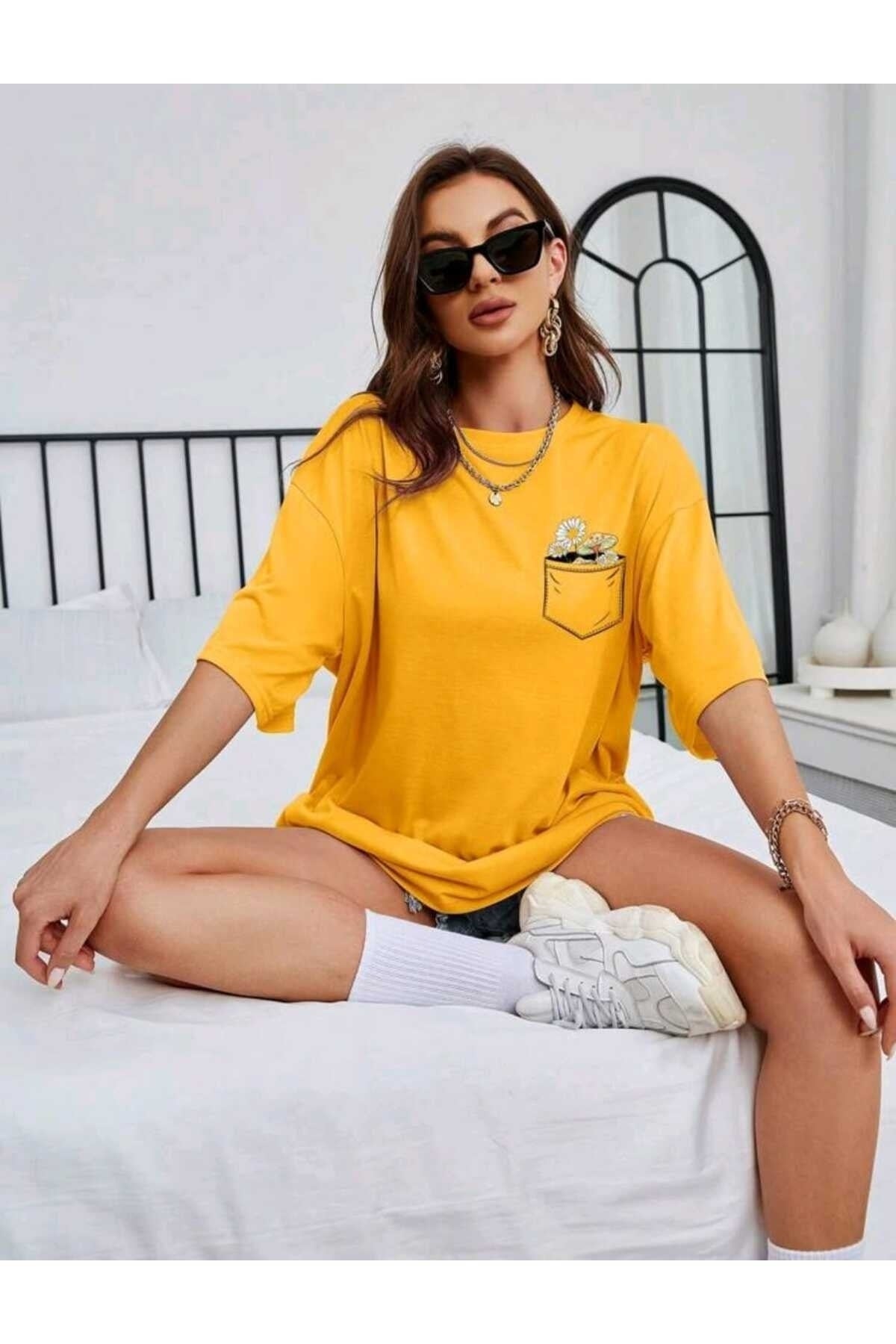 Çiçek Baskılı Unisex Oversize ( Geniş Kalıp ) Tshirt