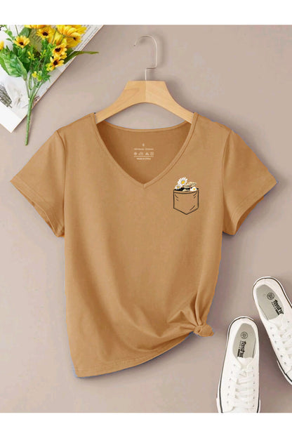 V Yaka Basic Çiçek Baskılı Pamuklu Tshirt (normal Kalıp)