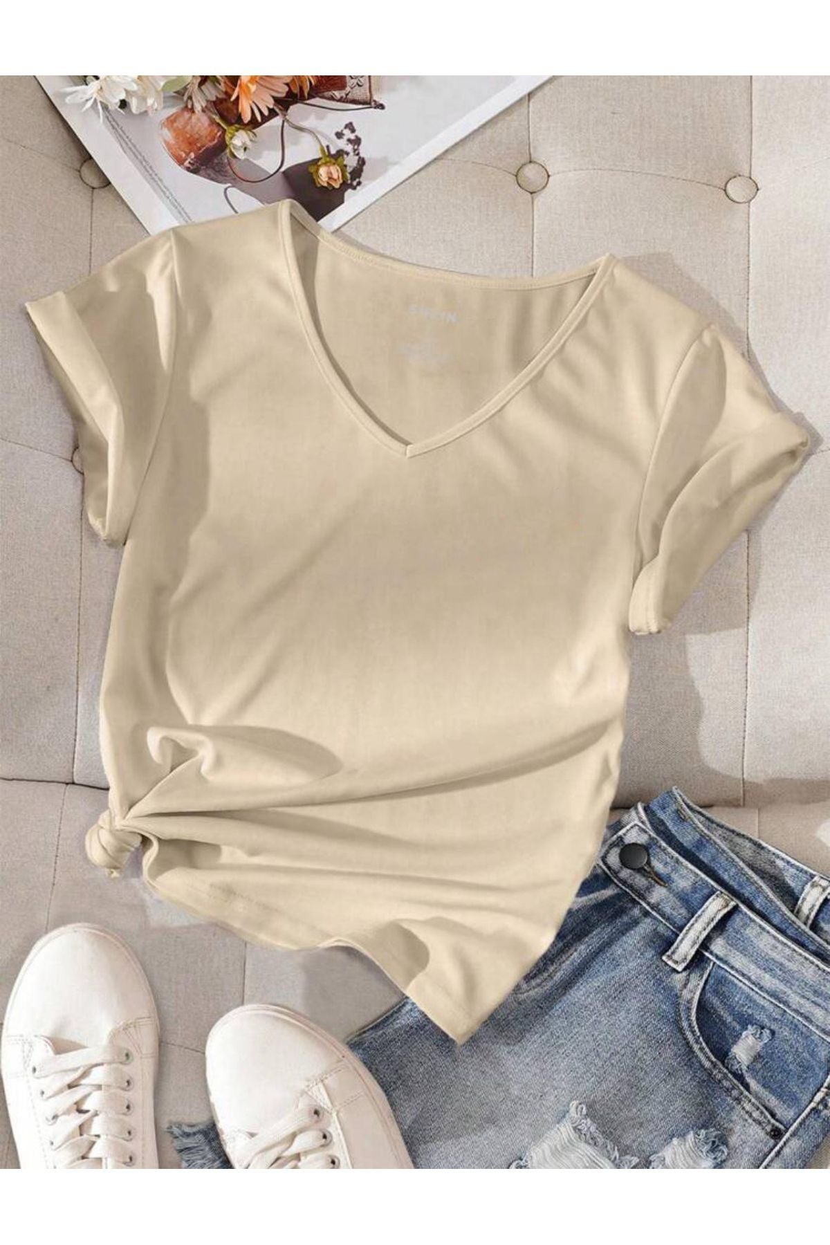V Yaka (düz Desensiz) Basic Giy Çık Pamuklu Tshirt