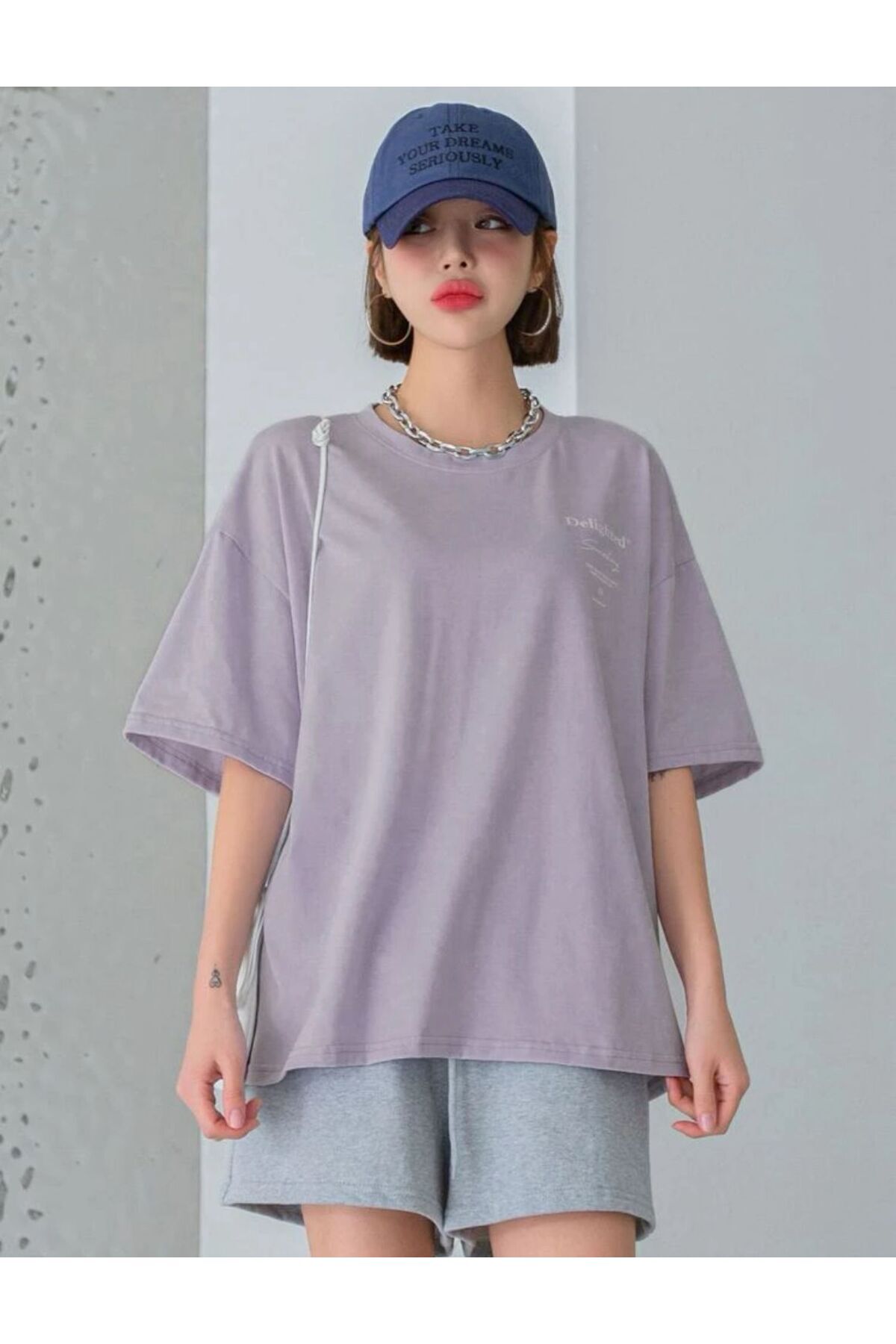 Delighted Baskılı Oversize Tshirt Serisi
