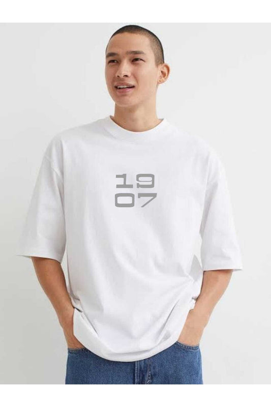 1907 Baskılı Oversize Bisiklet Yaka Beyaz Tshirt