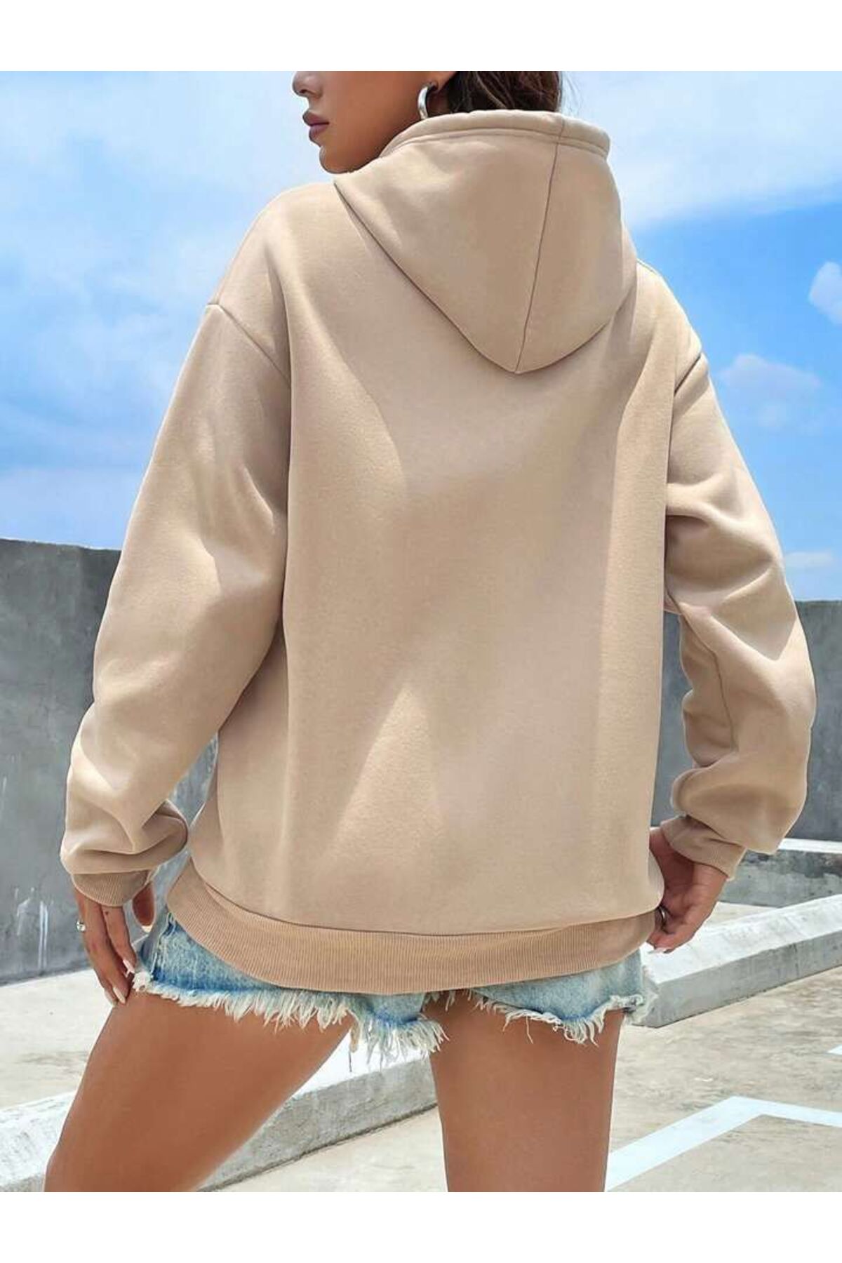 DÜZ KAPÜŞONLU OVERSİZE SWEATSHİRT