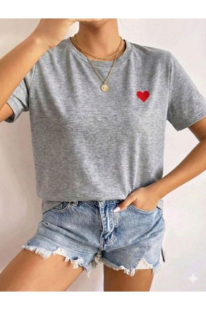 Kalp Baskılı Kadın Tshirt
