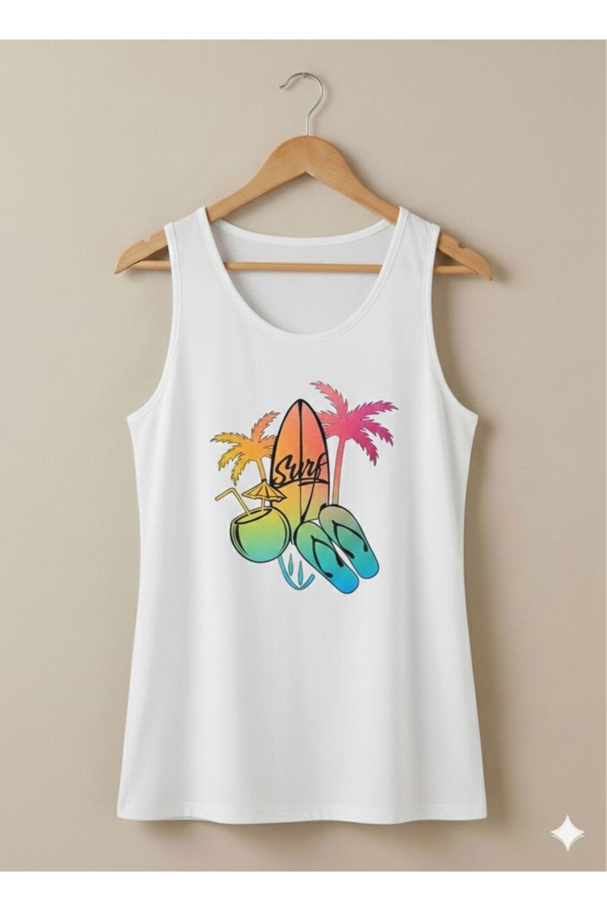 Palmiye Surf Baskılı Kadın Beyaz Omuzu Açık Askılı Yazlık Pamuklu T-shirt
