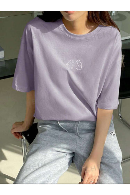 Penguen Baskılı Pamuklu Bisiklet Yaka Tshirt