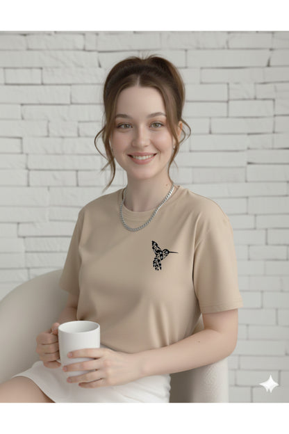 Colibri Baskılı Bisiklet Yaka Kadın Tshirt