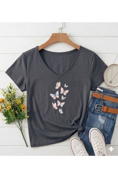 KELEBEKLER Baskılı Kadın V Yaka Regular Kalıp Tshirt (Anneler Gününe Özel Seri)