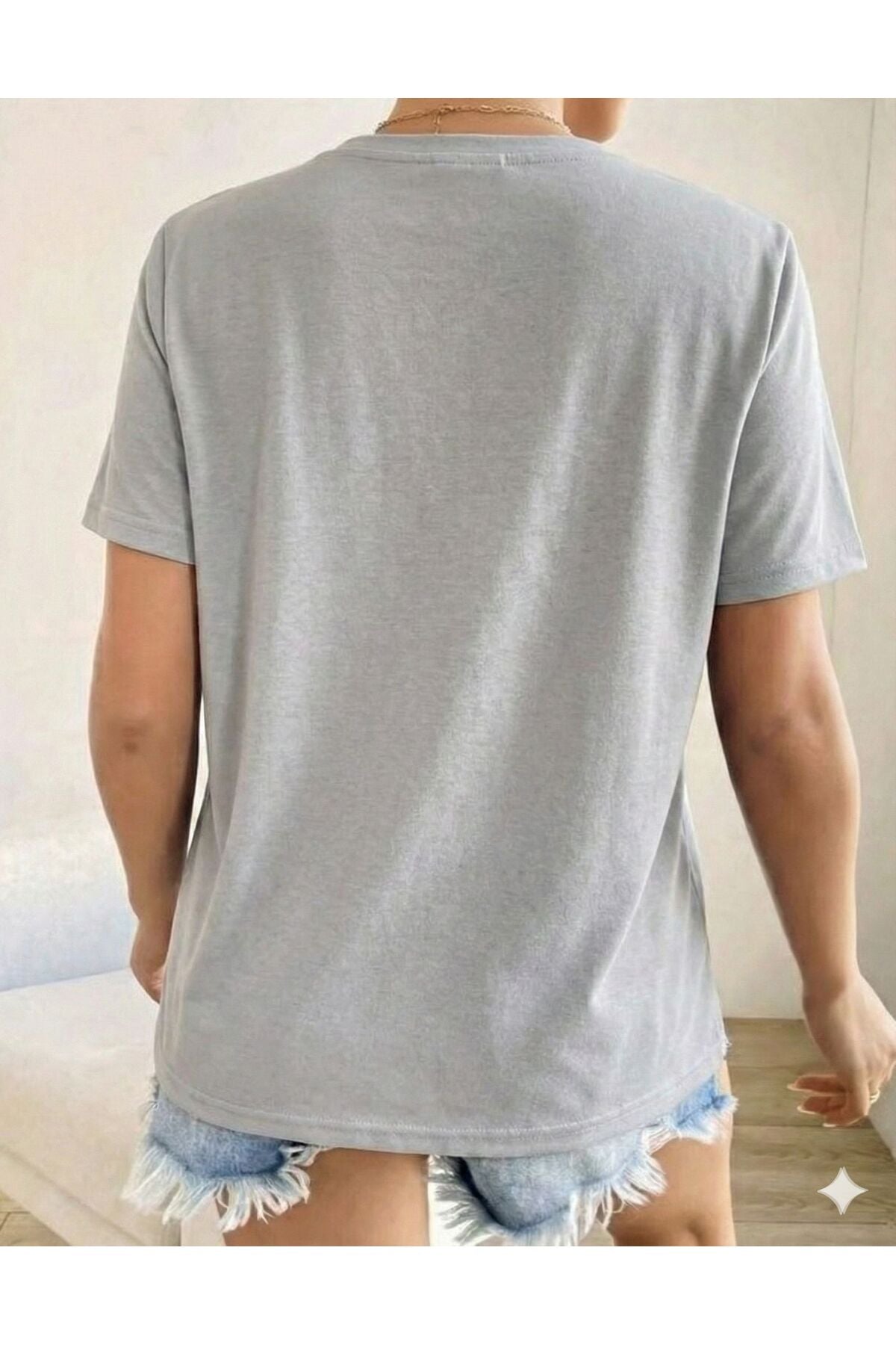 Kalp Baskılı Kadın Tshirt