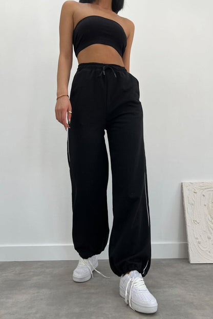 Siyah Yan Biye Bol Eşofman Altı Unisex