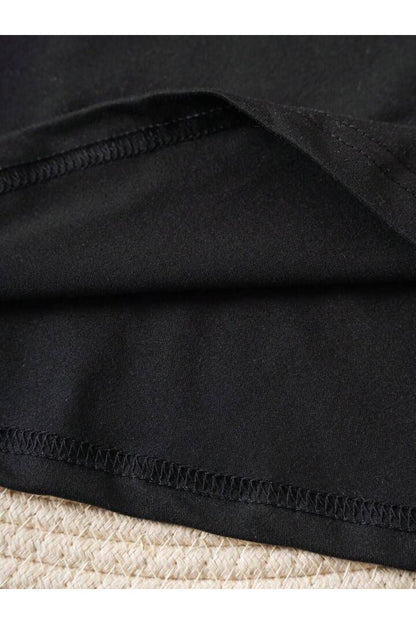 Kadın V Yaka Papatya Baskılı Regular Fit Kalıp Tshirt