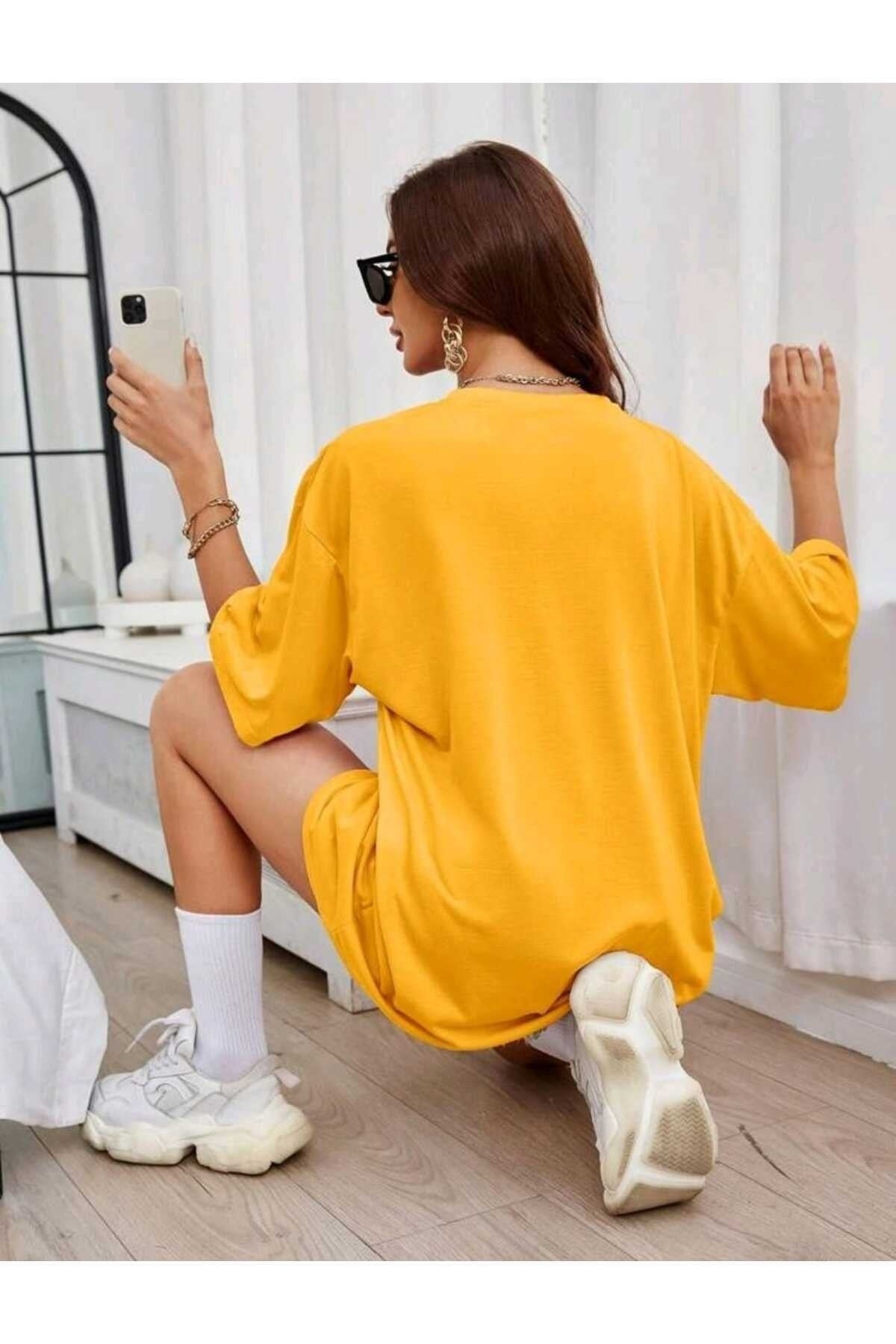 Çiçek Baskılı Unisex Oversize ( Geniş Kalıp ) Tshirt