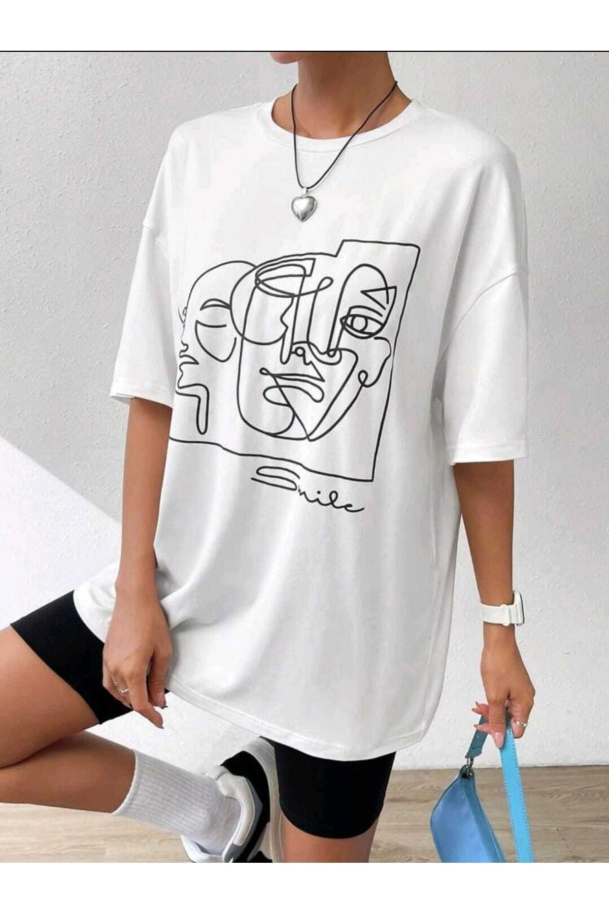 Lıne Face Baskılı Oversize ( Geniş Kalıp ) Bisiklet Yaka Pamuklu Tshirt